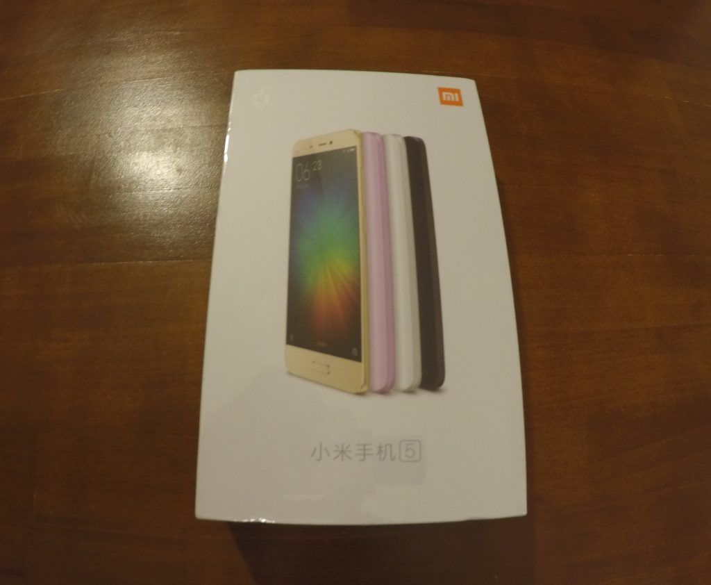 Pudełko Xiaomi Mi5 - Xiaomi Mi 5 - tania alternatywa iPhone'a 6s i Galaxy S7 już w Polsce