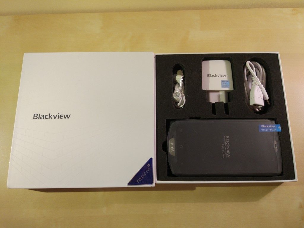 telefon w pudełku - recenzja Blackview BV8000 Pro