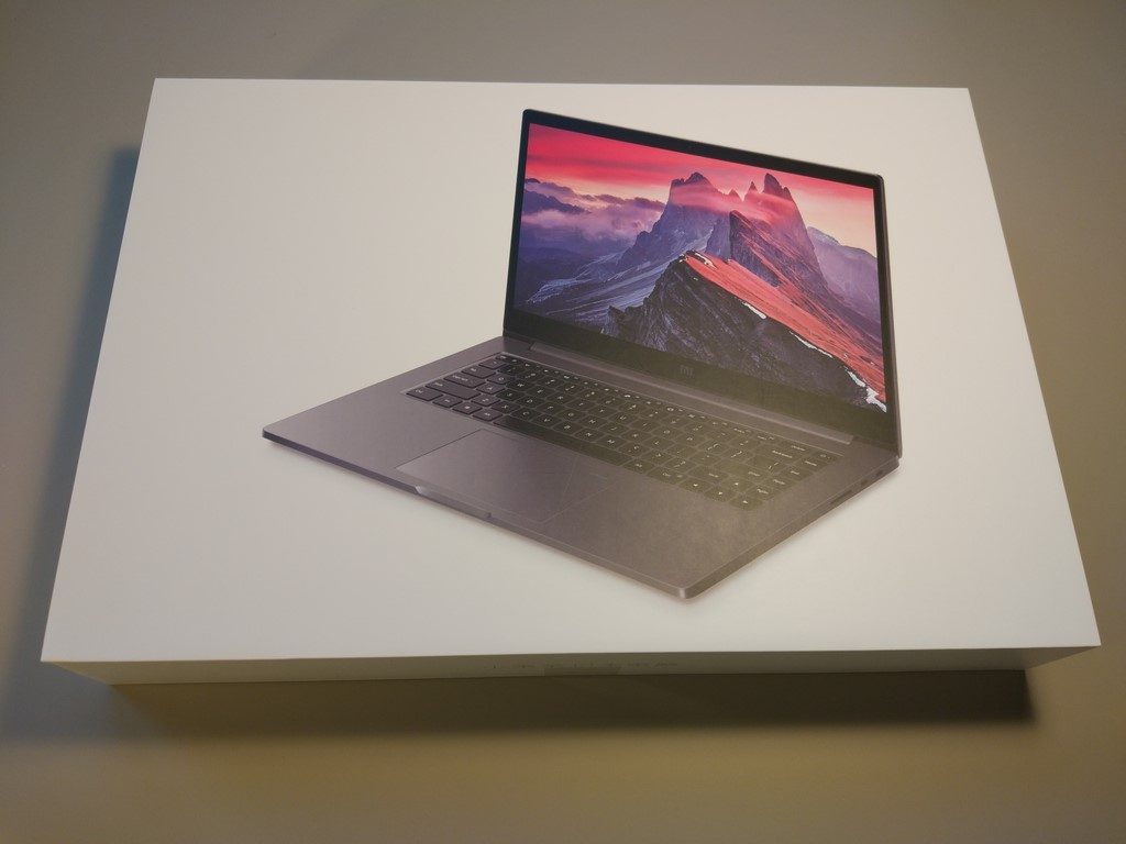 Xiaomi Mi Notebook Pro - recenzja chińskiego MacBooka - pudełko z laptopem