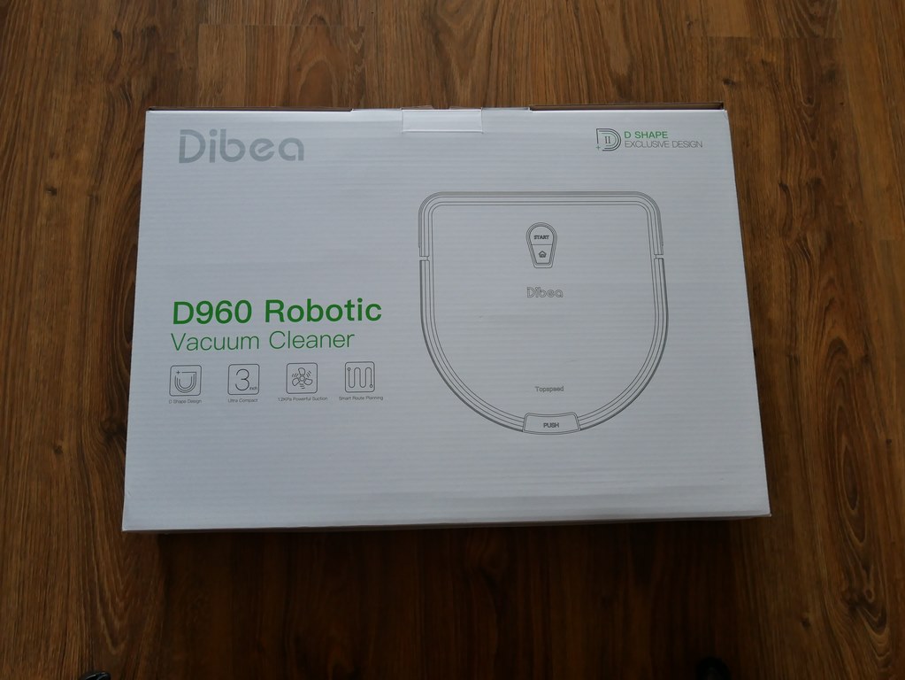 bezprzeplacania.pl - robot odkurzający Dibea D960 - pudełko