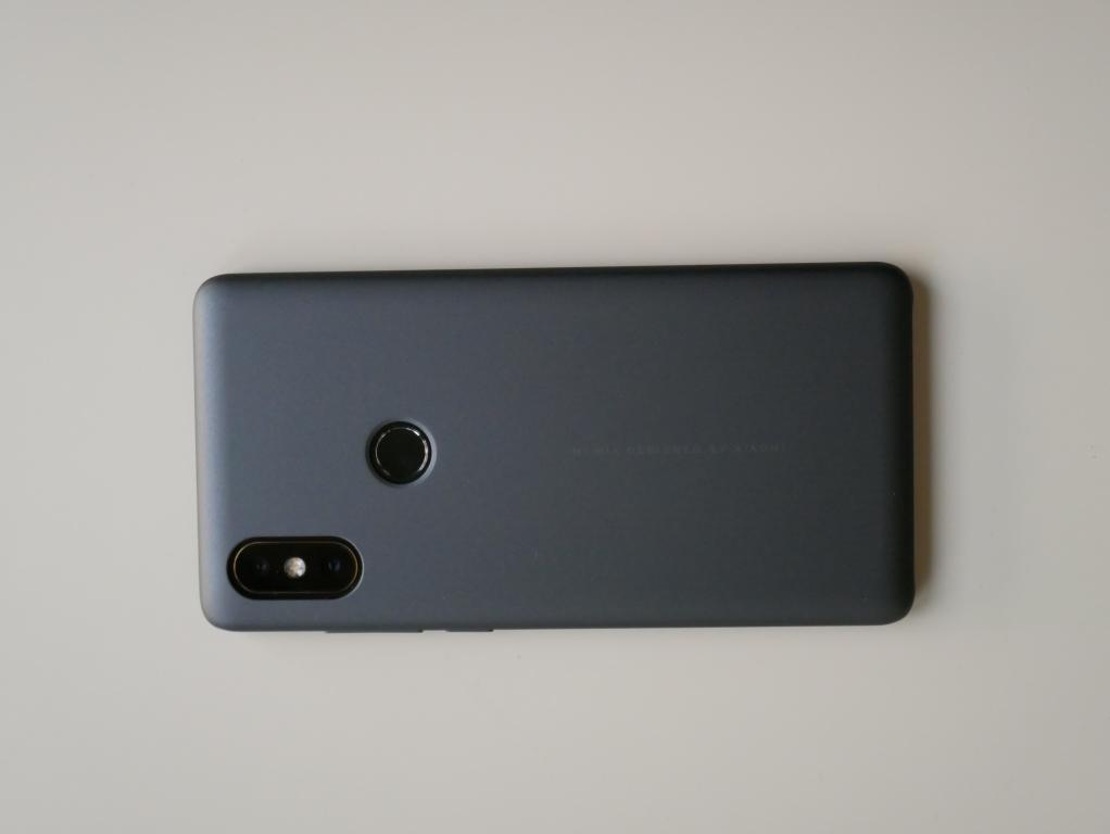 Xiaomi Mi Mix 2s - recenzja - telefon w okładce