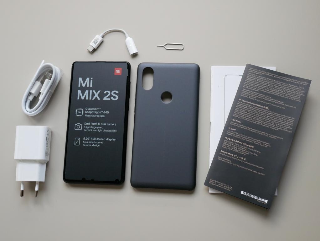 Xiaomi Mi Mix 2s - recenzja - zawartość zestawu
