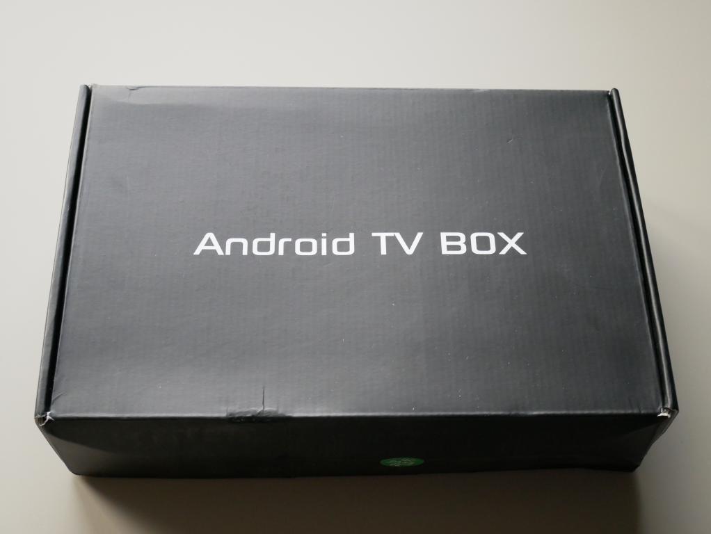 A5X Max - recenzja TV Boxa z Chin - pudełko