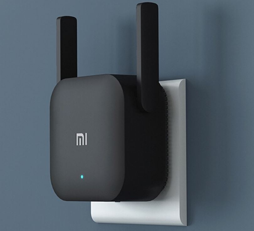 Wzmocnij swój sygnał Wi-Fi z Xiaomi repeater - podłączenie do gniazdka