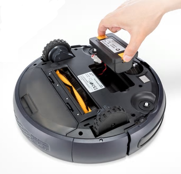 nowe roboty odkurzające na rynku 2019 - PUPPYOO WP650 - wyjmowanie baterii