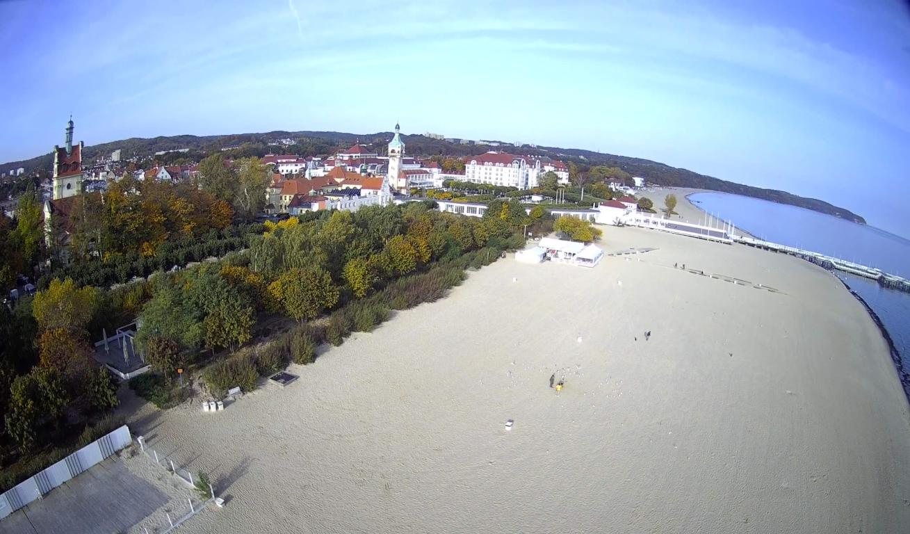 Fotka Sopotu z drona SJ RC F11 PRO
