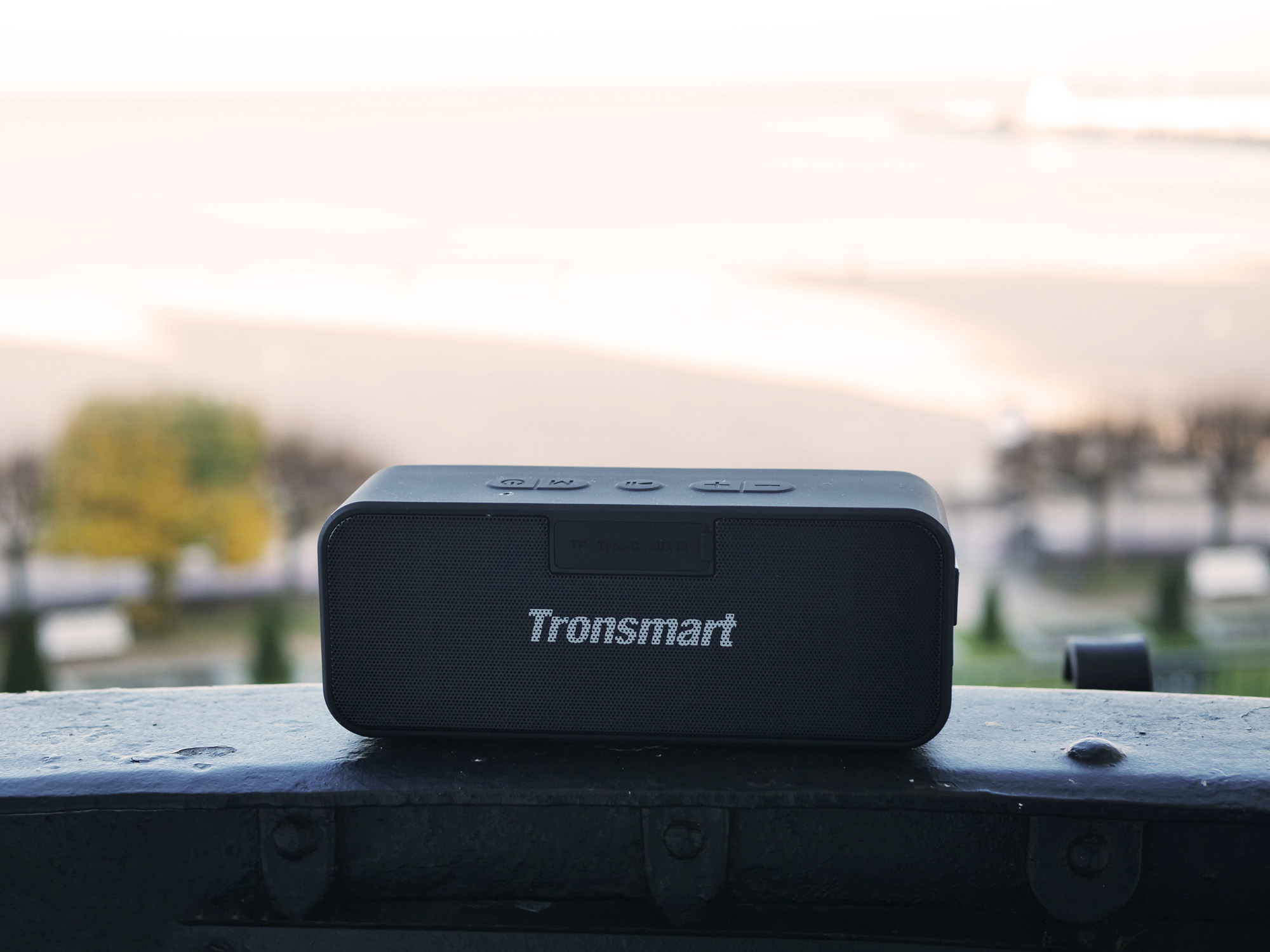 Tronsmart Element T2 Plus - dobra jakość w przystępnej cenie - głośnik Bluetooth na zewnątrz