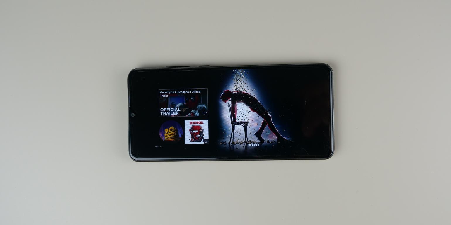 Cubot Note 20 PRO - recenzja smartfona z Aliexpress za 400 zł - film na ekranie