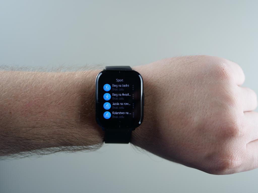 Mibro Color - recenzja smartwatcha w super cenie - wybór sportów