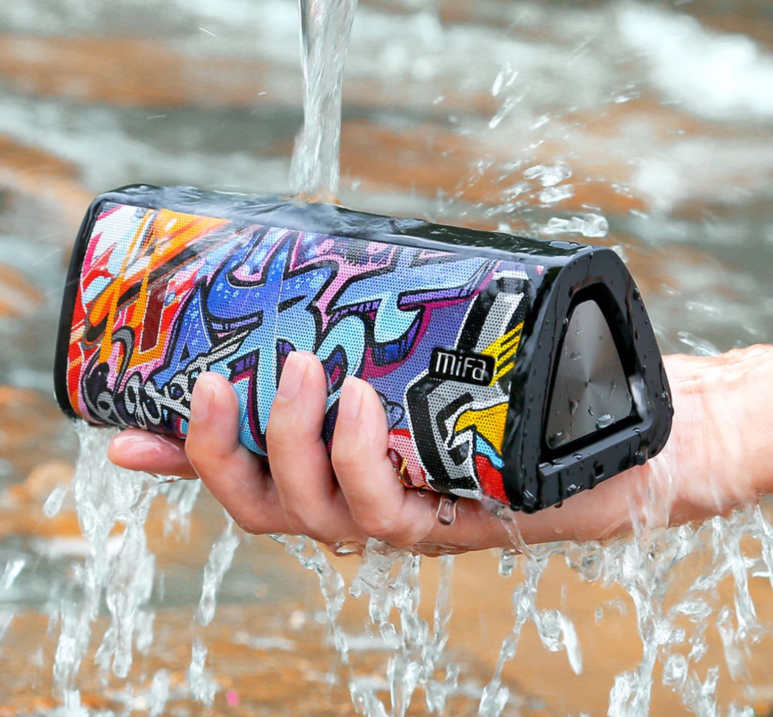 głośnik Mifa A10+ - wodoodporność i graffiti