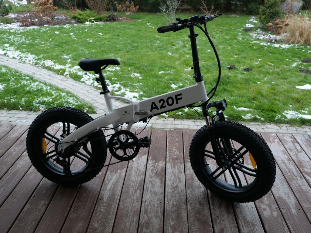 ADO A20F - recenzja rewelacyjnego roweru elektrycznego typu fatbike - na podeście