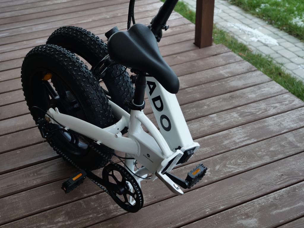 ADO A20F - recenzja rewelacyjnego roweru elektrycznego typu fatbike - zgięcie