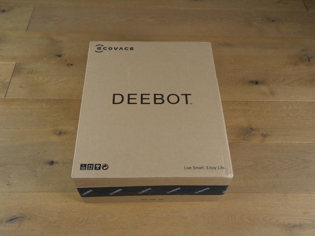Ecovacs DEEBOT OZMO T9 - recenzja robota, który nie tylko odkurza i mopuje podłogi, ale i odświeża powietrze - pudło