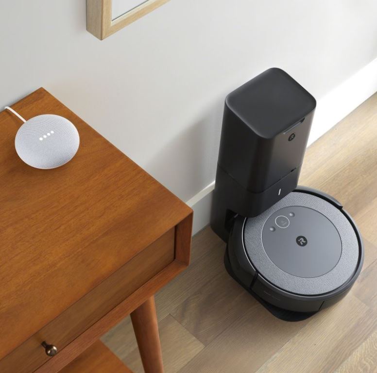 iRobot Roomba - czym się różnią poszczególne roboty sprzątające i który model warto wybrać - iRobot Roomba i3+ - stacja