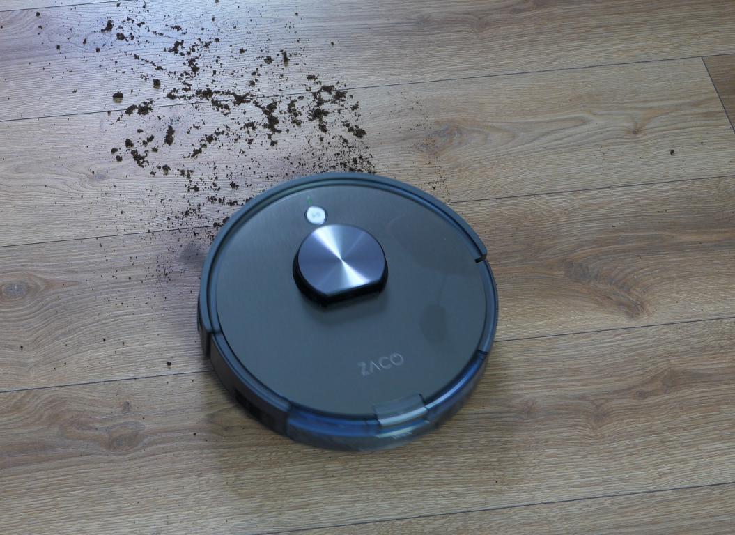 ZACO A10 - odkurzanie kawy na twardej podłodze