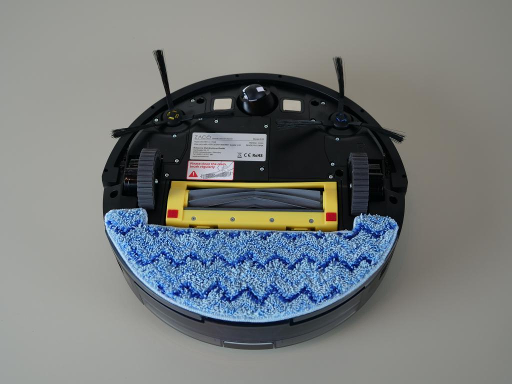 ZACO A10 - recenzja robota sprzątającego z laserową nawigacją i wibrującym mopem - od spodu z założonym mopem