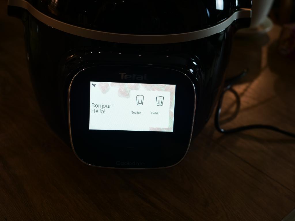 Tefal Cook4Me Touch wifi - recenzja inteligentnego pomocnika kuchennego - powitanie