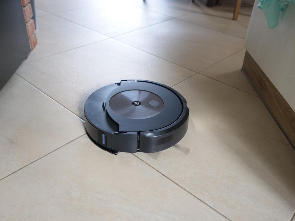 mopowanie kuchni - iRobot Roomba Combo j9+ recenzja