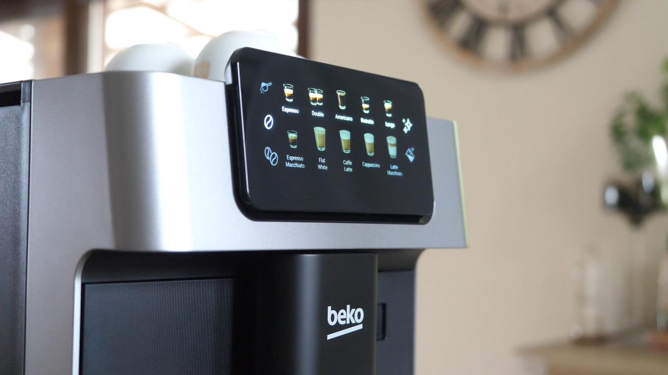 BEKO CaffeExperto CEG7304X - ekspres automatyczny - podświetlanie czarnych kaw